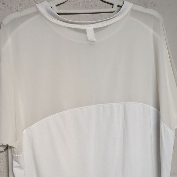 Athleta White Short Sleeve Tee Classic Crew Neck Size Large - Picture 4 of 4